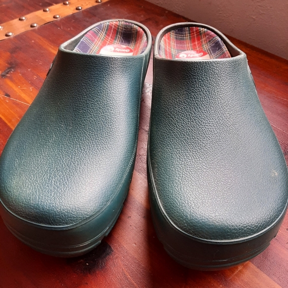 Gardy Clog - Picture 2 of 4